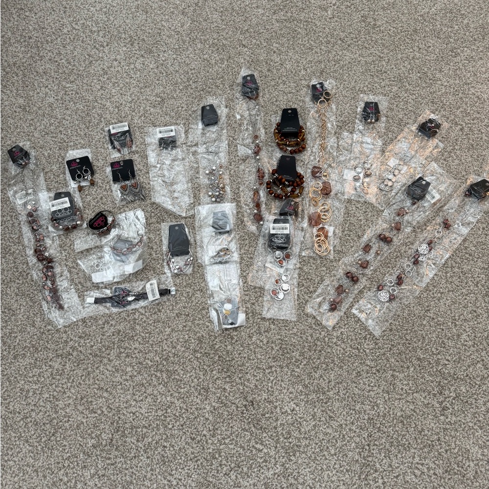 Paparazzi Jewelry Collection in Rich Brown and Shimmering Silver